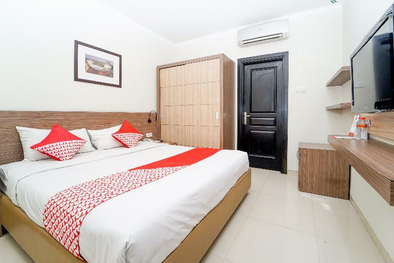 סוראבאיה Oyo 235 Maumu Hotel & Lounge מראה חיצוני תמונה